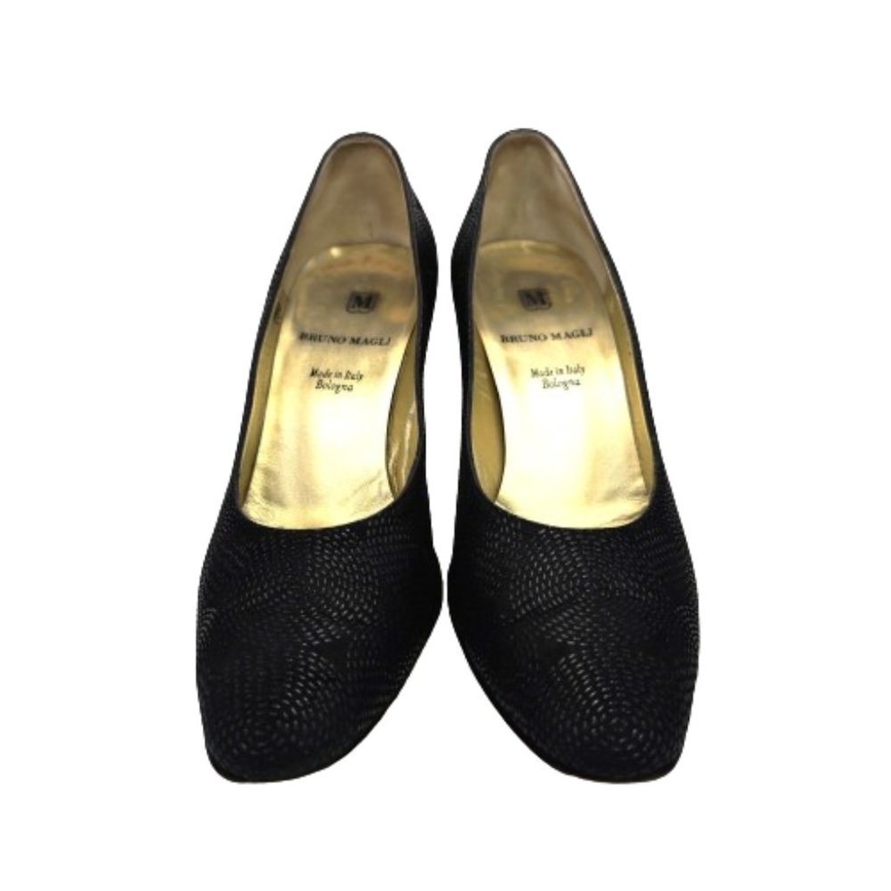 Bruno Magli Black Suede Embossed Vintage Mid Alomond Toe Pump Heel Shoes Sz 6.5 - Picture 2 of 13